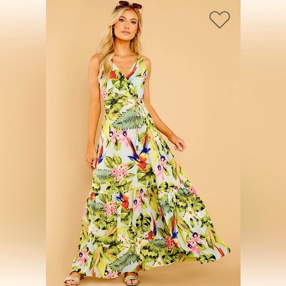 Red Dress Boutique Dresses & Skirts - Red Dress Boutique Maxi Dress Tropical Multi Print New